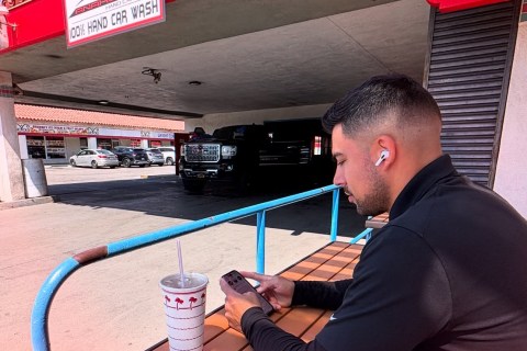 Anaheim Hand Car Wash Outdoor Waiting Area
